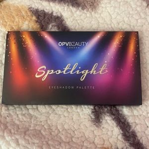 Spotlight palette